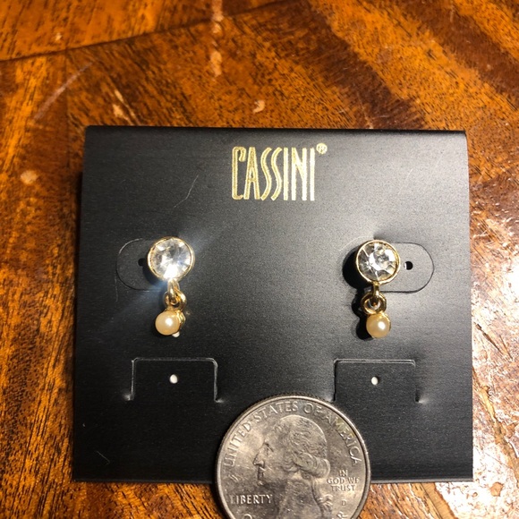 Vintage petite dangling earrings crystal pearl new - Picture 2 of 4